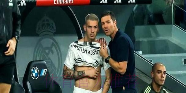 阿隆索强调丢球后反抢 所有人需在防守端做贡献